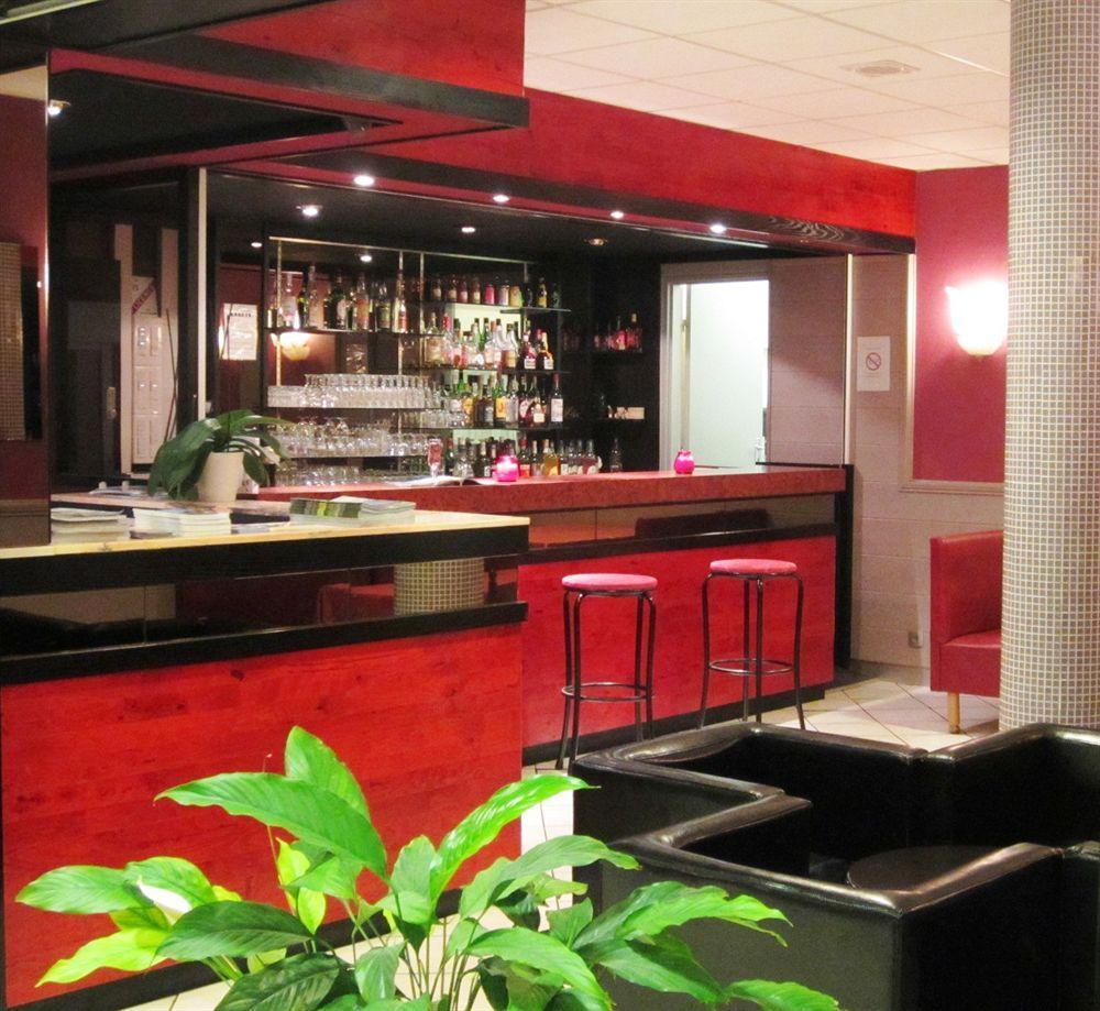 Hotel Novel Restaurant La Mamma Анси Экстерьер фото