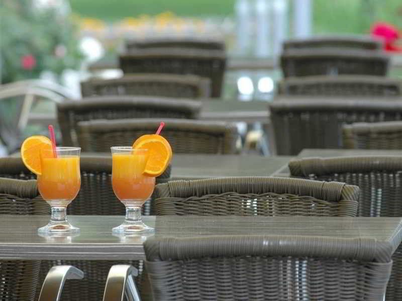 Hotel Novel Restaurant La Mamma Анси Экстерьер фото